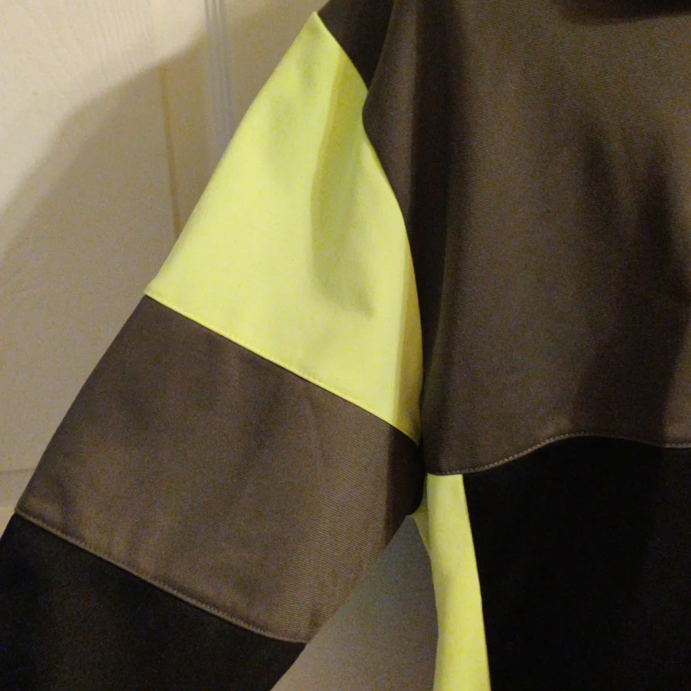 SOLD.   Nike Athletic Jacket - Picture 3 of 8
